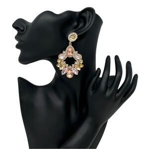 Nordstrom Gold Tone Teardrop Pink Crystal Statement Earrings Pierced Push Back